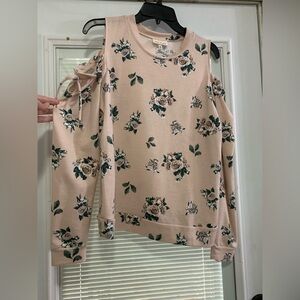 Ladies Sz med top by belle du jour